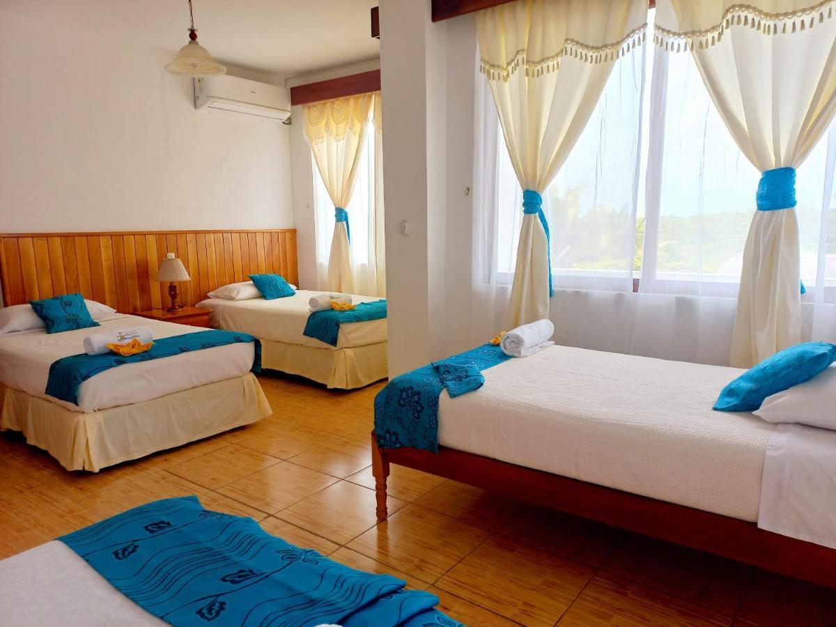 Hotel Sula Sula 푸에르토빌라밀 외부 사진
